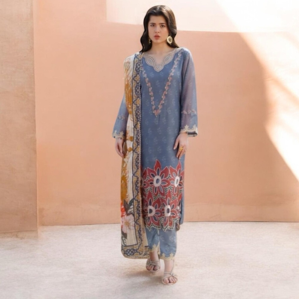 Elegant Blue Floral Women's Blouse